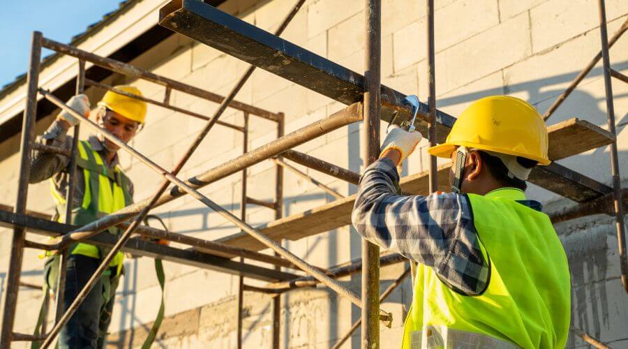 Professional residential roofers in Carman, IL
